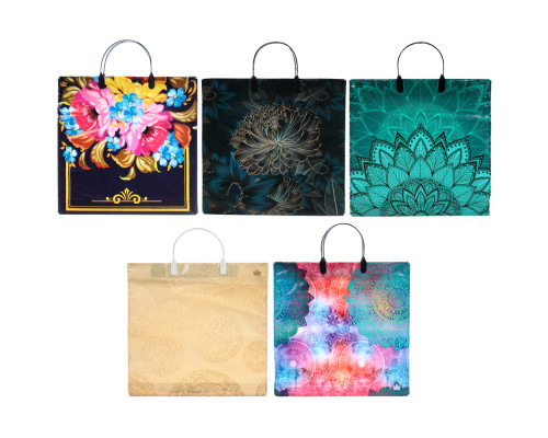 Пакет с пласт. ручкой 38*34 90мкм (10/100) В АССОРТИМЕНТЕ